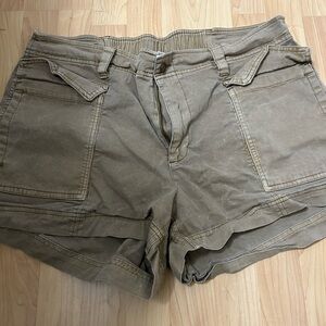 Old Navy Tan Cargo Shorts Relaxed Fit